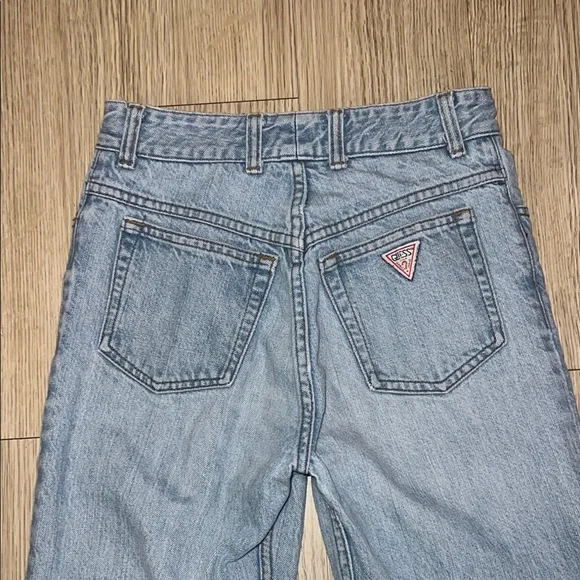 Y2K Guess Vintage Size 29 Classic Blue Denim Jeans - Picture 9 of 10
